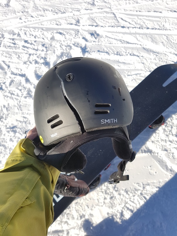 Kask snowboardowy | Jak wybrać najlepszą ochronę? | Snowboard.pl